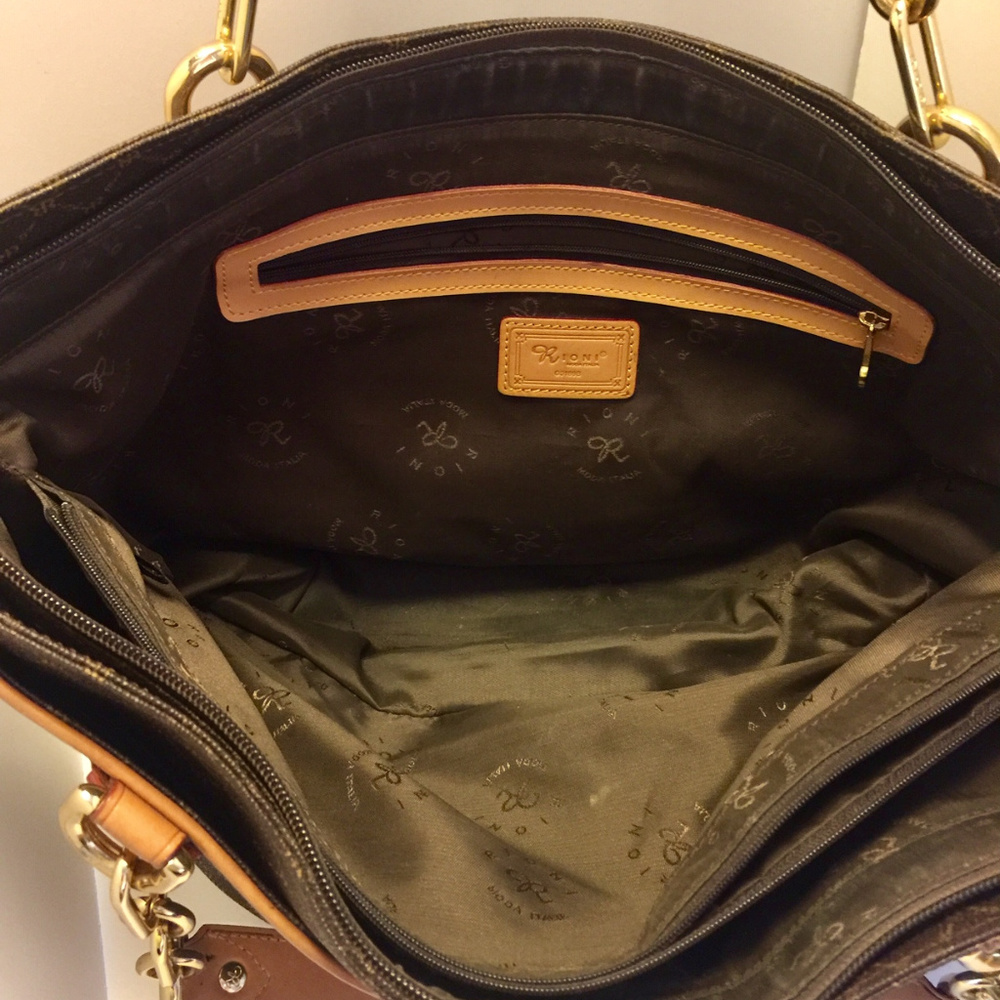 **** SOLD ******     Rioni Monogram Tote - Picture 5 of 8